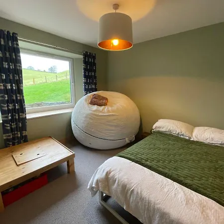 度假居 Stunning 4-bedroom With Wild Swimming Pool